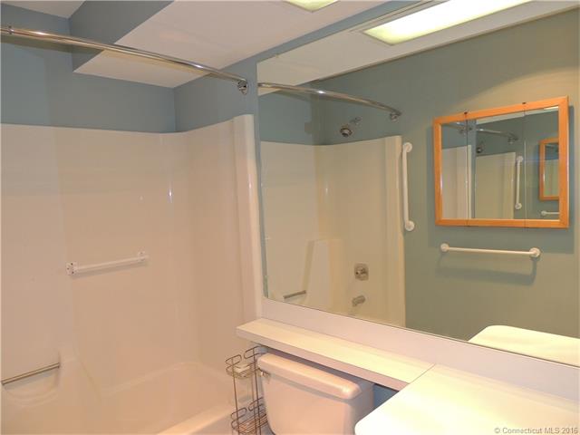 477 Evergreen Rd