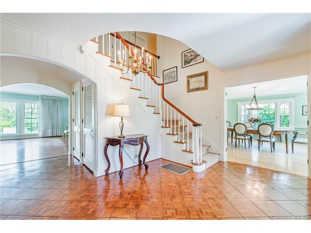 63 Green Acres Rd