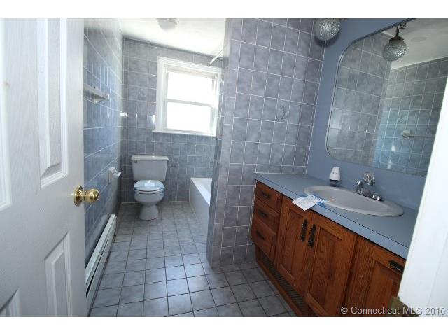 130 Burton St