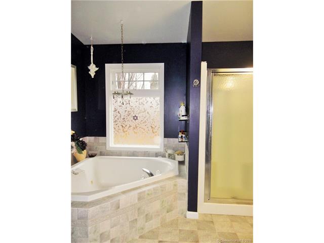 205 Upper Grassy Hill Rd