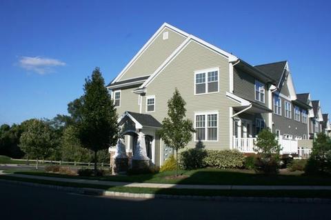 51 Myrtle Ave