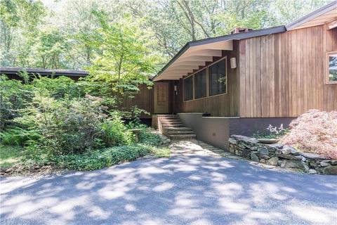 353 Jelliff Mill Rd
