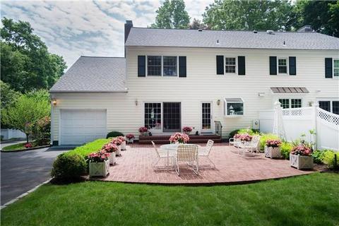 353 Jelliff Mill Rd
