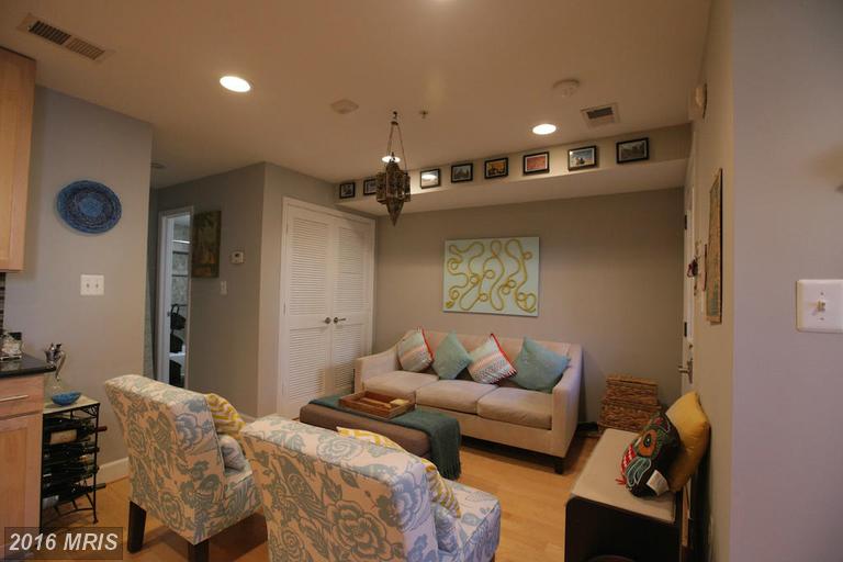 6 Rhode Island Ave NW #3
