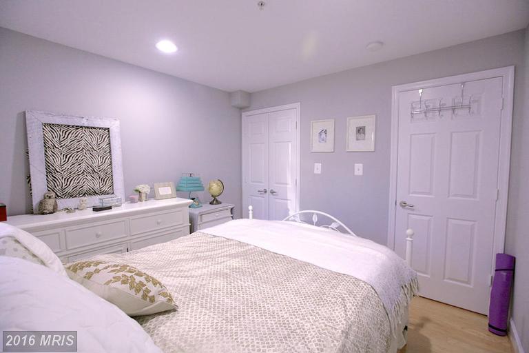 6 Rhode Island Ave NW #3