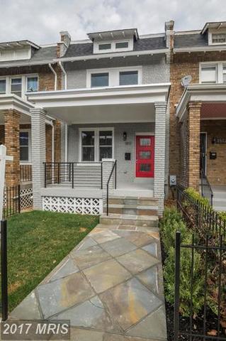 1306 Trinidad Ave NE