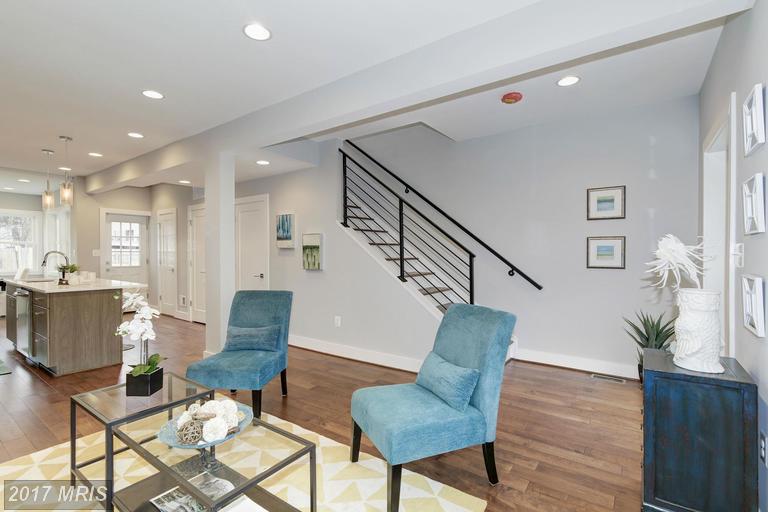 1306 Trinidad Ave NE