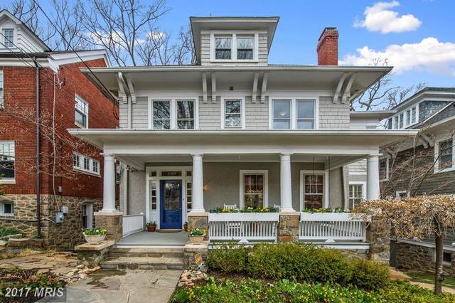 3105 Chesapeake St NW