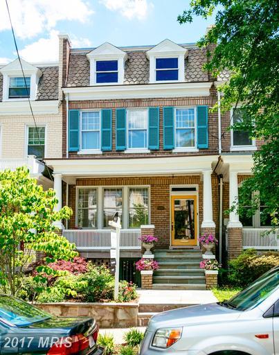 921 Farragut St NW