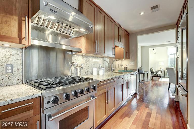 4740 Connecticut Ave NW #812