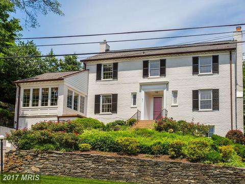 5107 Massachusetts Ave NW