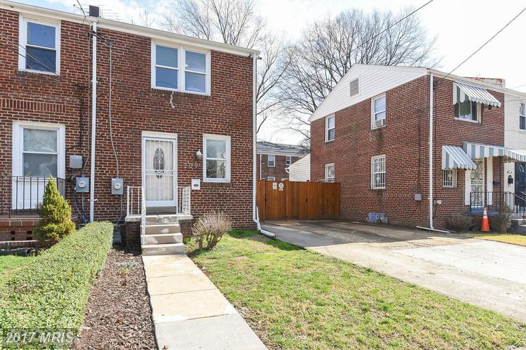 5926 Addison Rd