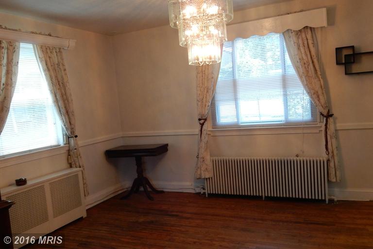 1143 45th Pl SE Washington, DC 20019