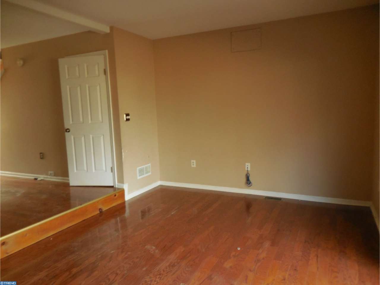 87 Castle Heights Ave