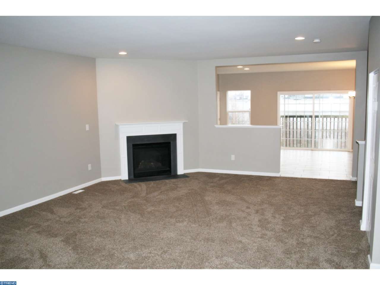 119 E Rutherford Dr