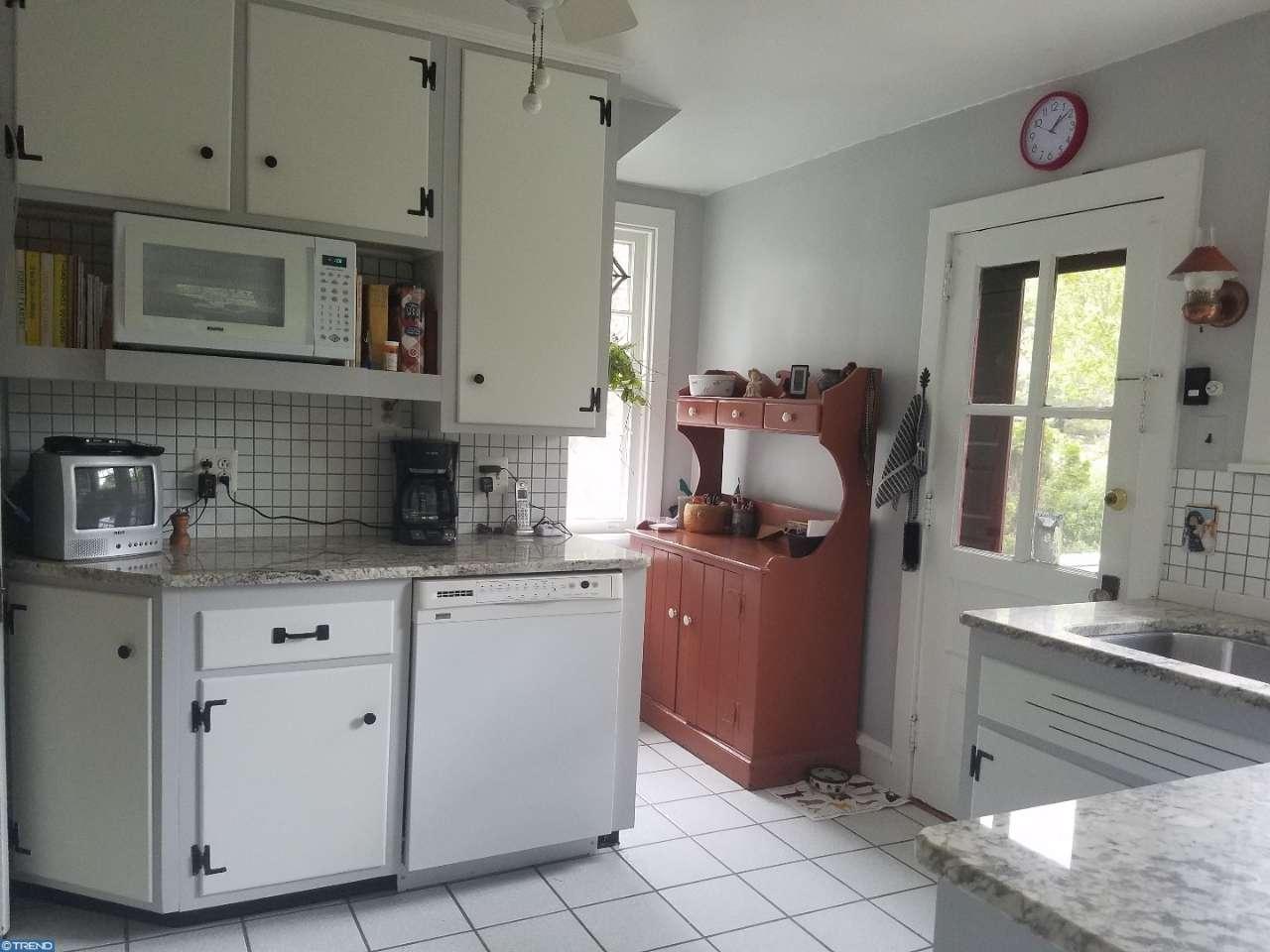 30 Tall Oaks Dr