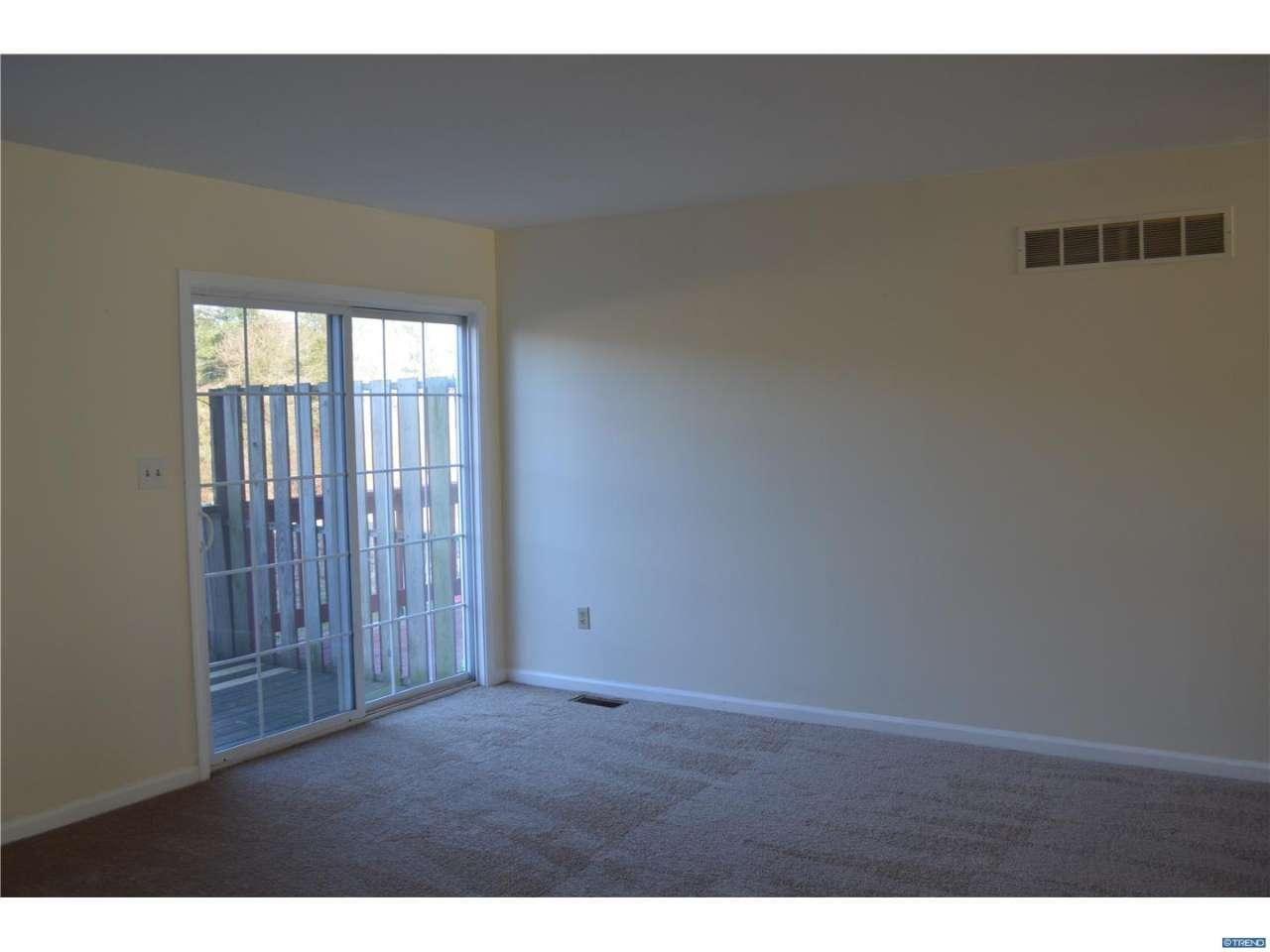 570 Railroad Ave