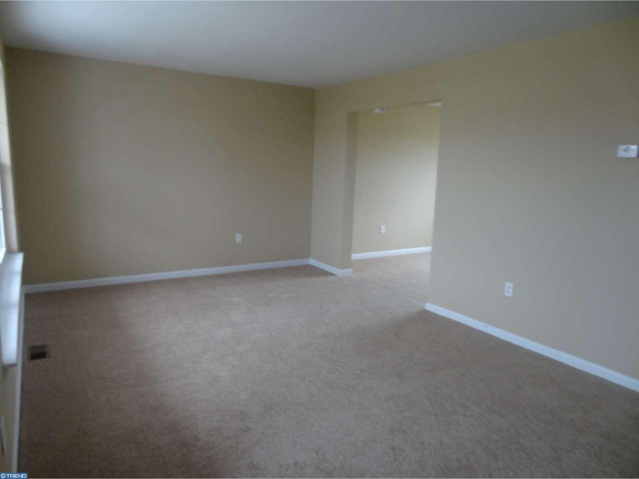 38 W Sarazen Dr