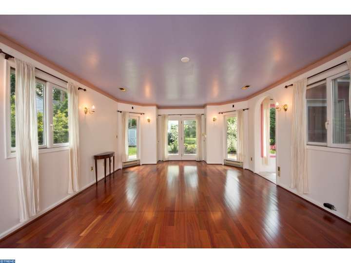 For Sale: 133 Garrett Rd Newark, DE 19713