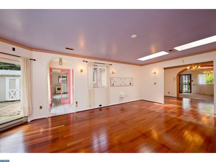 For Sale: 133 Garrett Rd Newark, DE 19713