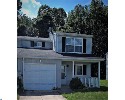 30 Holly Dr