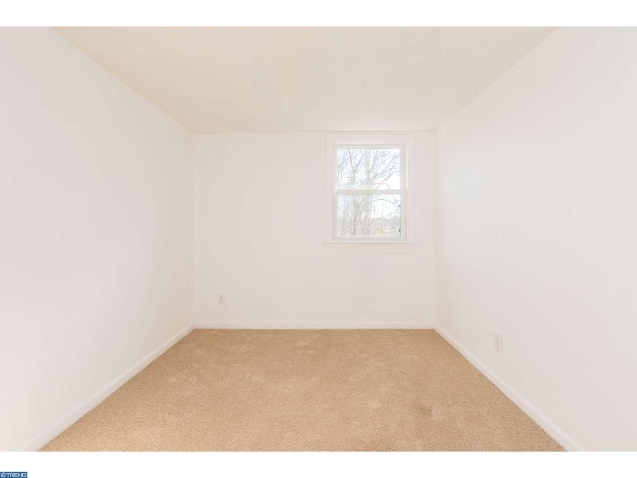 1100 Clayton Rd