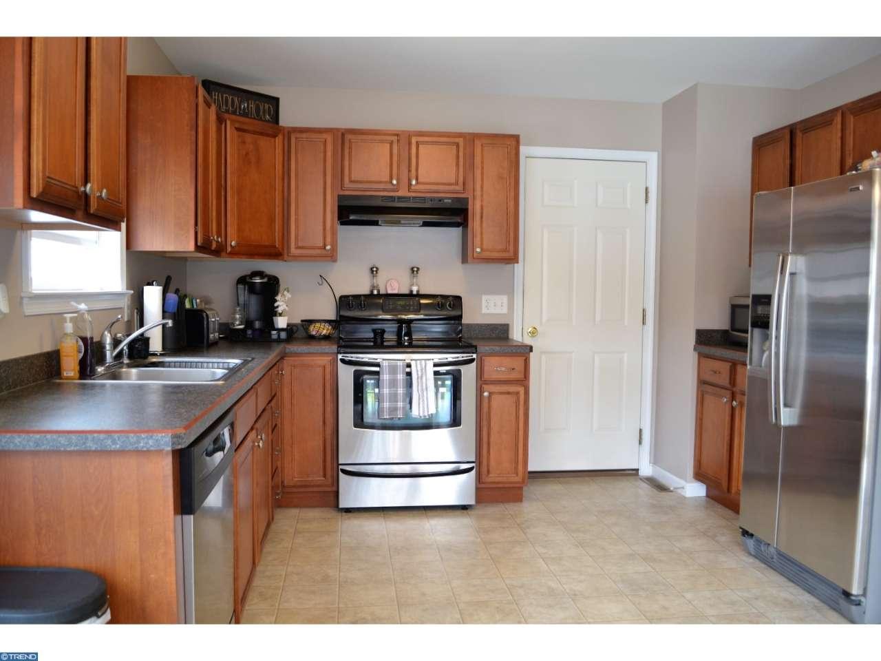 94 English Ivy Ln