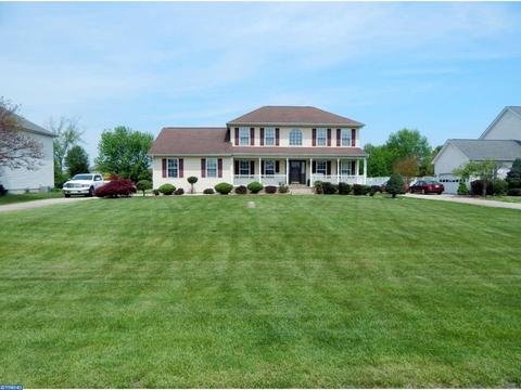 108 Fieldbrook Ln