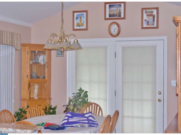 131 Meadow Dr