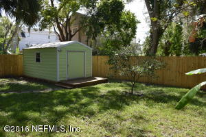 70 Weeden St