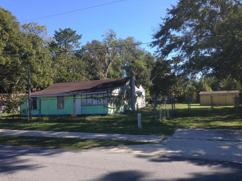 1055 Melson Ave