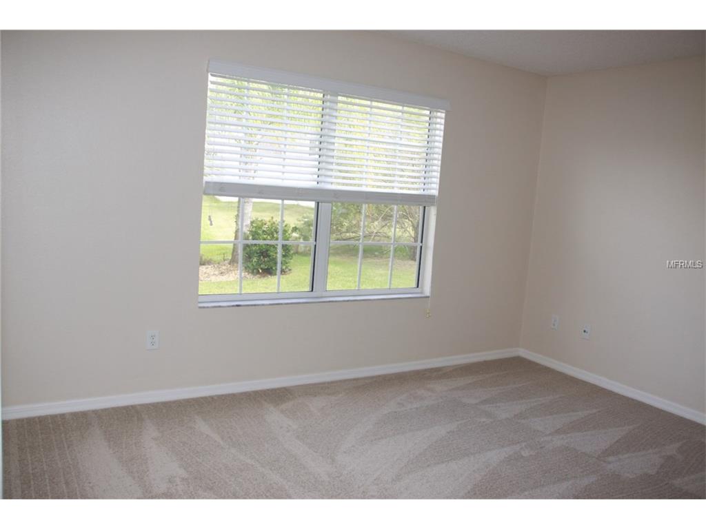 1872 Halyard Ct