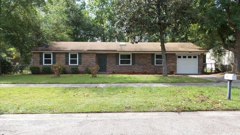 1913 Delaroche Dr W