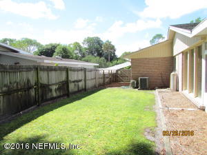 969 Carlotta Rd W