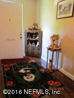 969 Carlotta Rd W