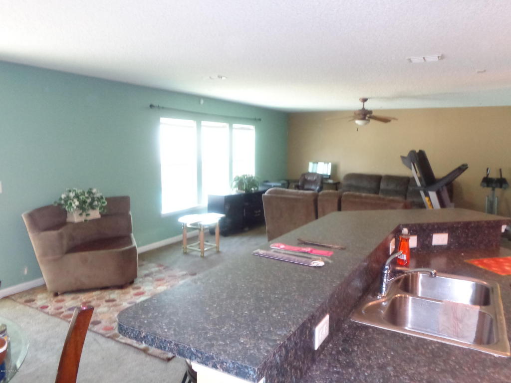 12034 Alexandra Dr