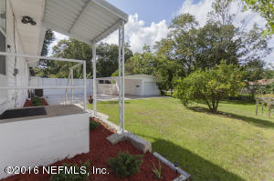 11450 Inez Dr