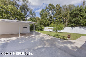11450 Inez Dr