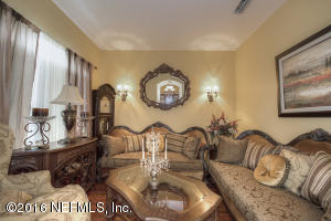 14635 Hadley Ct