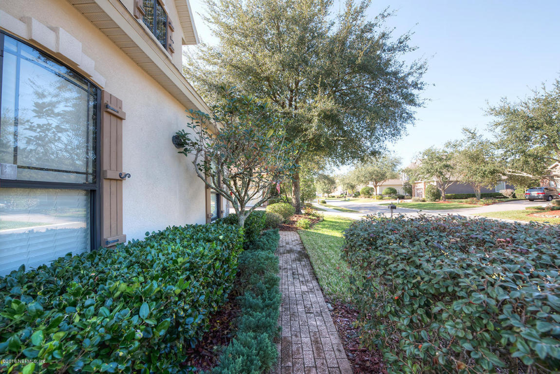 13050 Highland Glen Way S