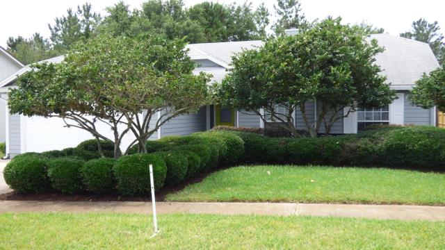 79 Naugatuck Dr