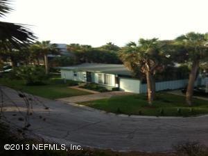 1590 Beach Ave