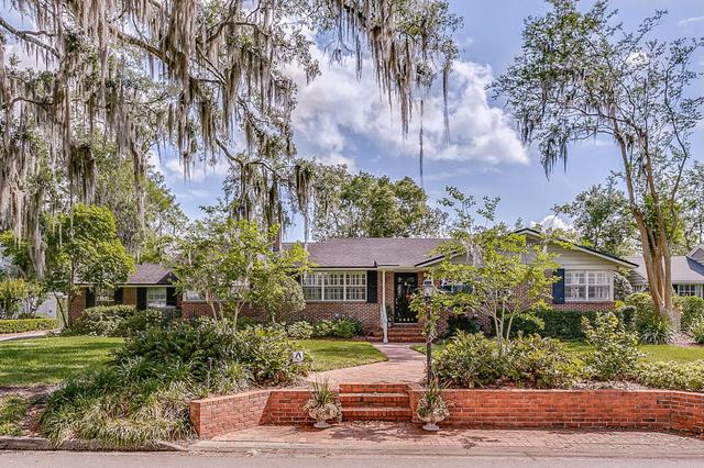 1717 Landward Ln