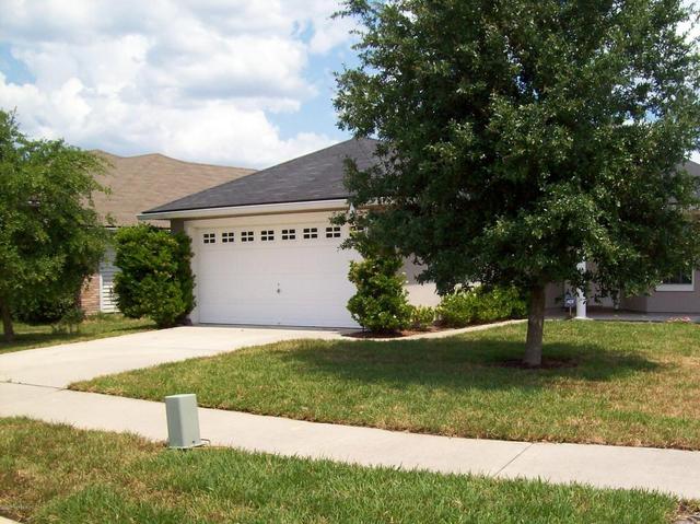 9213 Hawks Point Dr