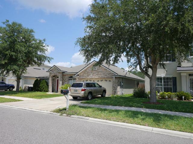 9213 Hawks Point Dr