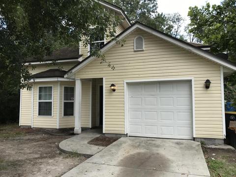 8089 Triumph Ln S