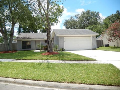 7528 Allspice Cir S