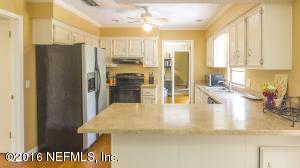 2333 The Woods Dr Jacksonville, FL 32246