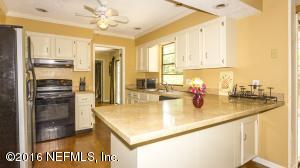 2333 The Woods Dr Jacksonville, FL 32246