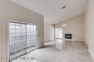 1829 Ashmore Green Dr